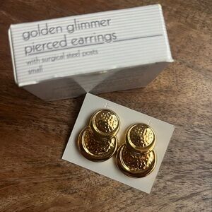 Vintage Avon Golden Glimmer Pierced Earrings
